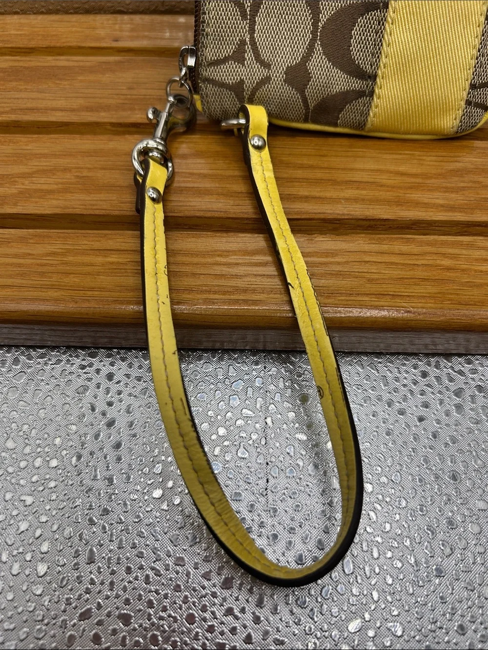 COACH 40028 Legacy Stripe Yellow Brown Monogram Zip Leather Wristlet Tag 6” X 4”